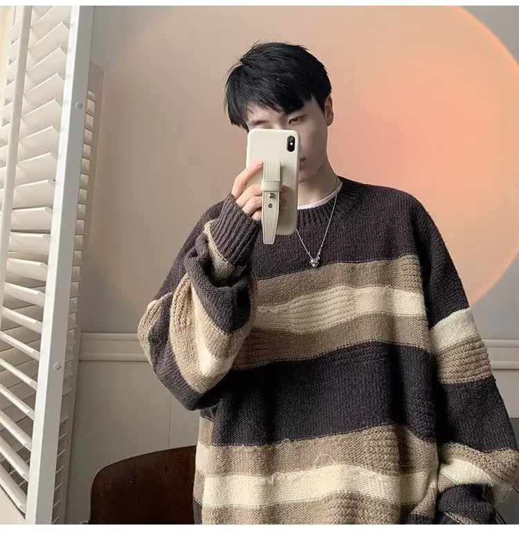Men's Relaxed Slouchy Streetwear Sweater
