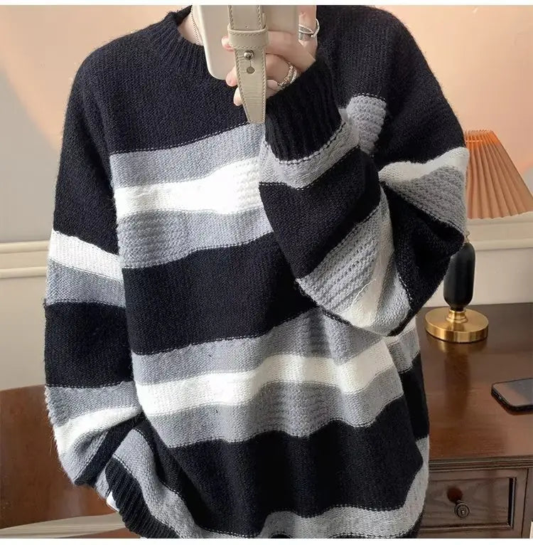 Men's Relaxed Slouchy Streetwear Sweater